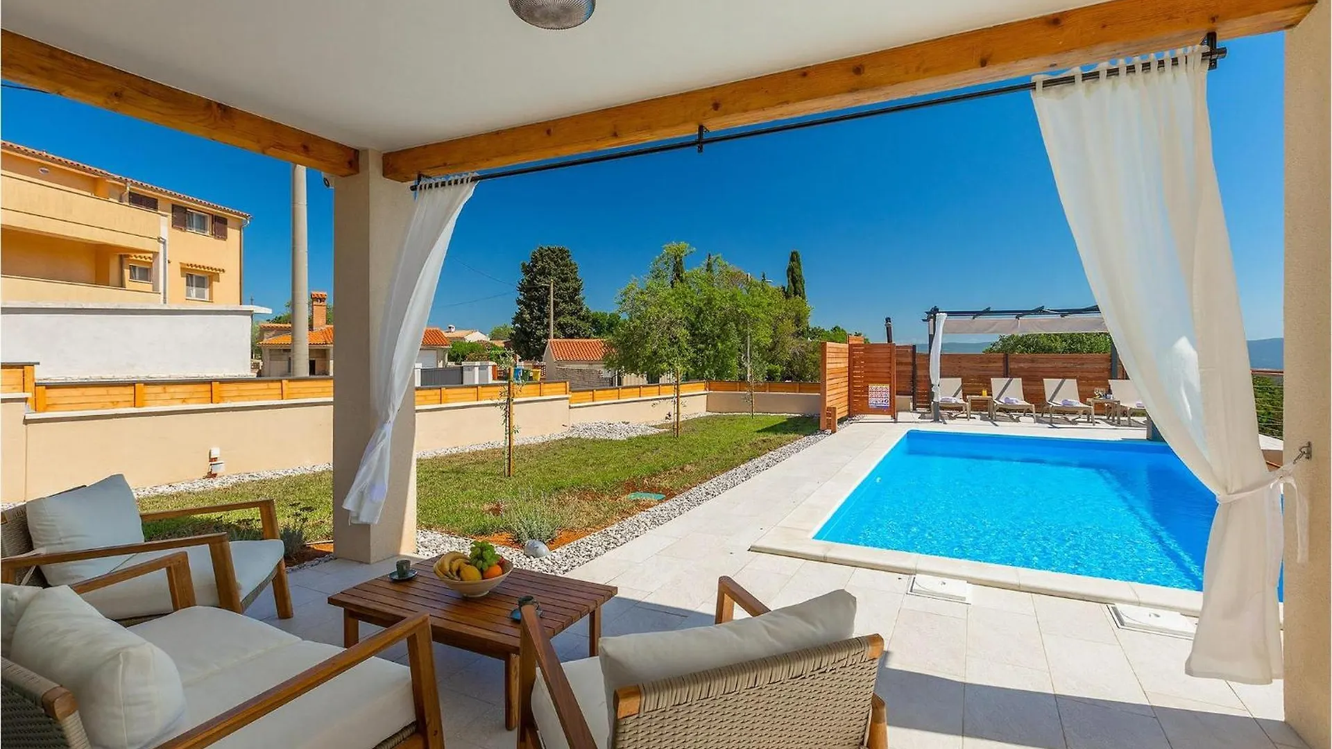 Villa Veduta Pula 0*,  Croatia